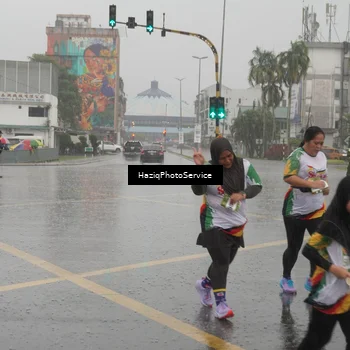 Runner Photo 7737158