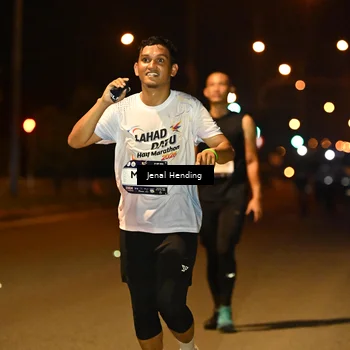 Runner Photo 7737172