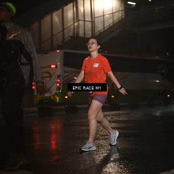 Runner Photo 7737186