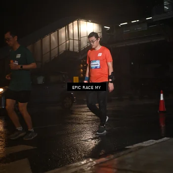Runner Photo 7737208