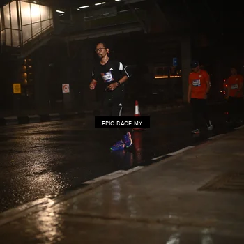 Runner Photo 7737219
