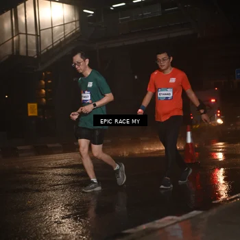 Runner Photo 7737222