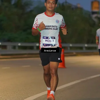Runner Photo 7737226