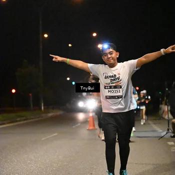 Runner Photo 7737233