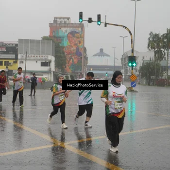 Runner Photo 7737248