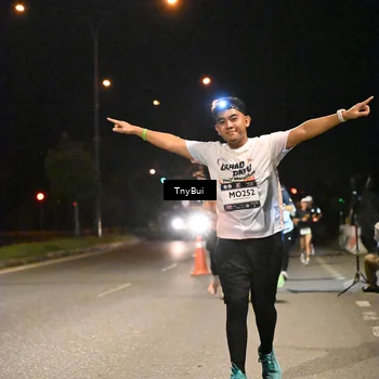 Runner Photo 7737252