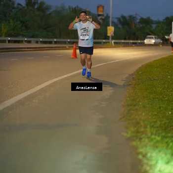 Runner Photo 7737275