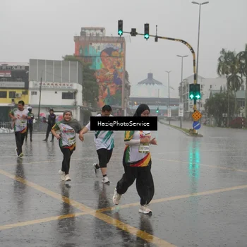 Runner Photo 7737289