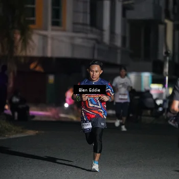 Runner Photo 7737298