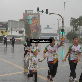Runner Photo 7737318