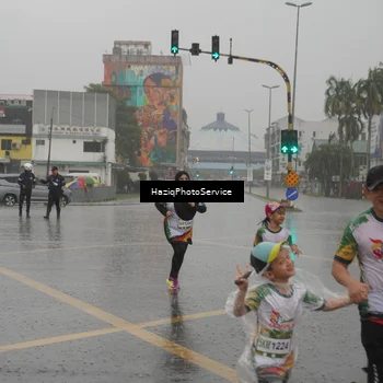 Runner Photo 7737326