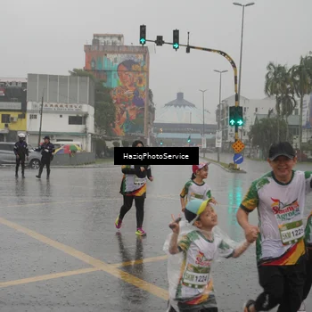 Runner Photo 7737329