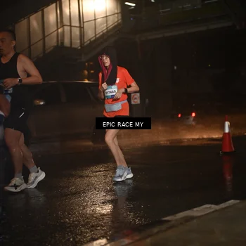 Runner Photo 7737330