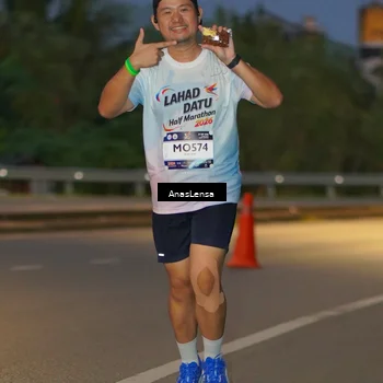 Runner Photo 7737331