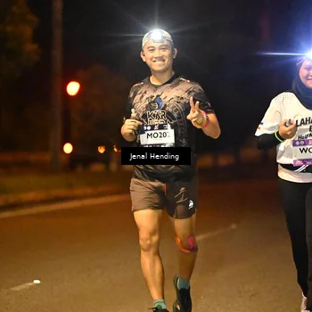 Runner Photo 7737350