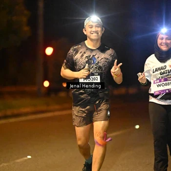 Runner Photo 7737376
