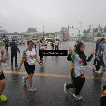 Runner Photo 7737422