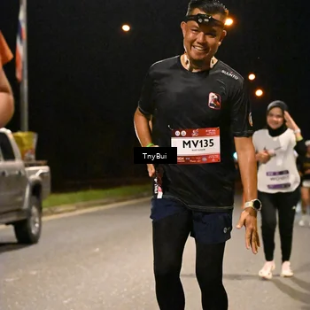 Runner Photo 7737446