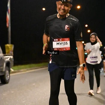 Runner Photo 7737452