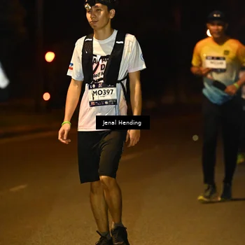 Runner Photo 7737457