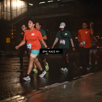 Runner Photo 7737459