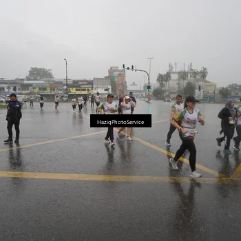 Runner Photo 7737468