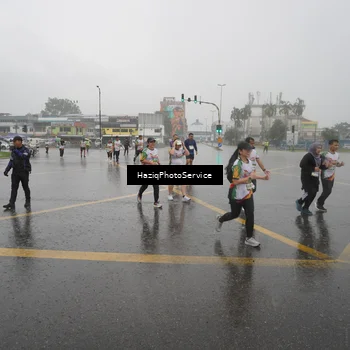 Runner Photo 7737469