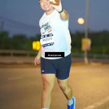 Runner Photo 7737475