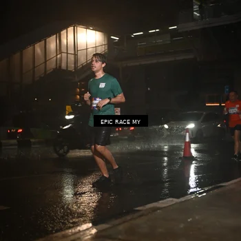 Runner Photo 7737484