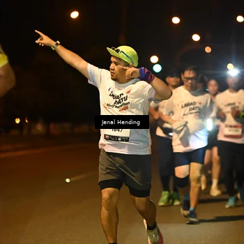 Runner Photo 7737496