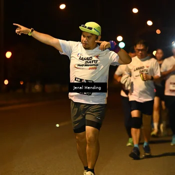Runner Photo 7737497