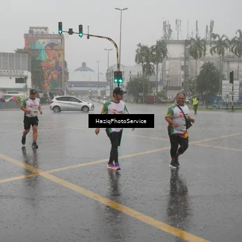 Runner Photo 7737498