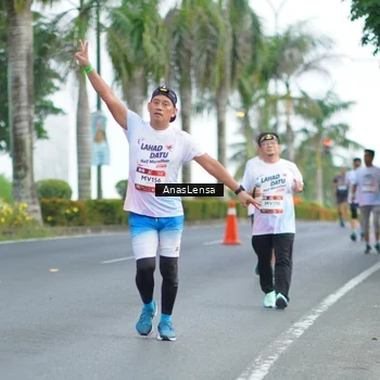 Runner Photo 7737522