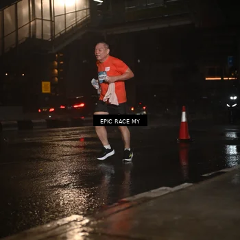 Runner Photo 7737525