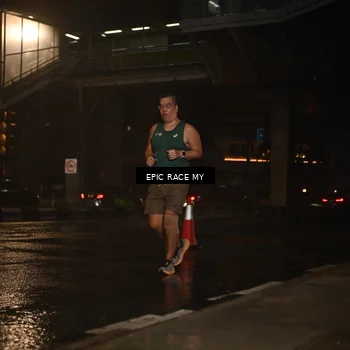 Runner Photo 7737534