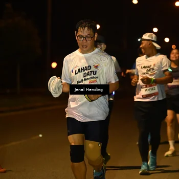 Runner Photo 7737563