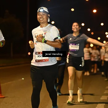 Runner Photo 7737576