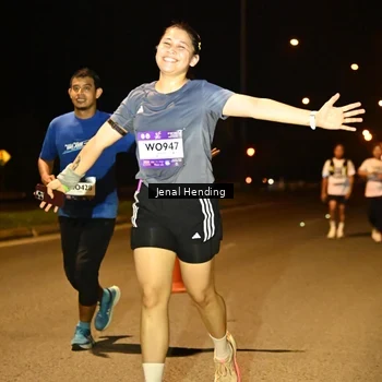 Runner Photo 7737578