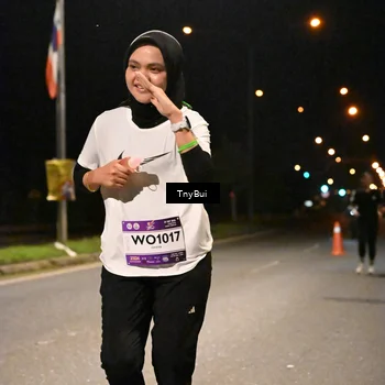 Runner Photo 7737580
