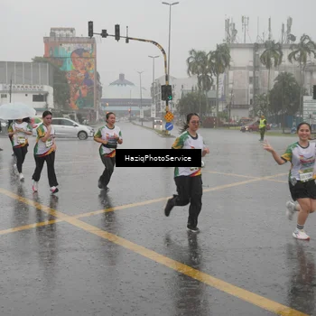 Runner Photo 7737587