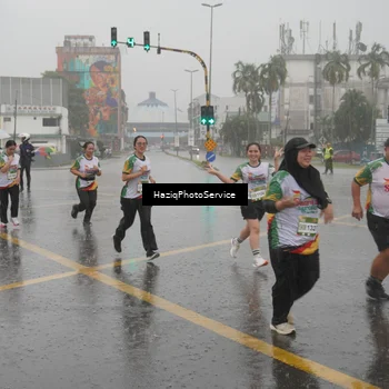 Runner Photo 7737639
