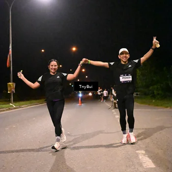 Runner Photo 7737645