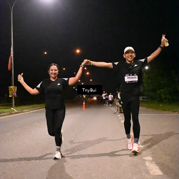Runner Photo 7737654