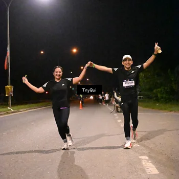 Runner Photo 7737659