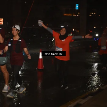 Runner Photo 7737660