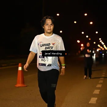 Runner Photo 7737674