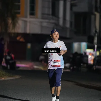 Runner Photo 7737705