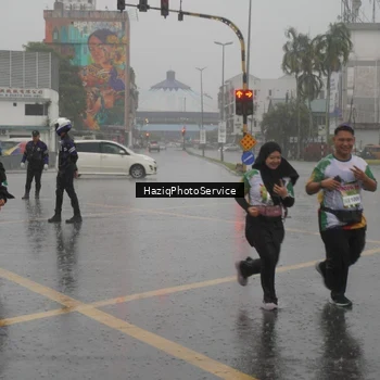 Runner Photo 7737717