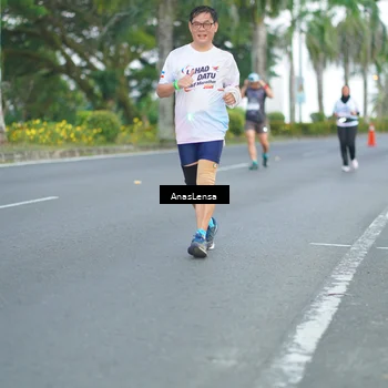 Runner Photo 7737723