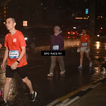 Runner Photo 7737732